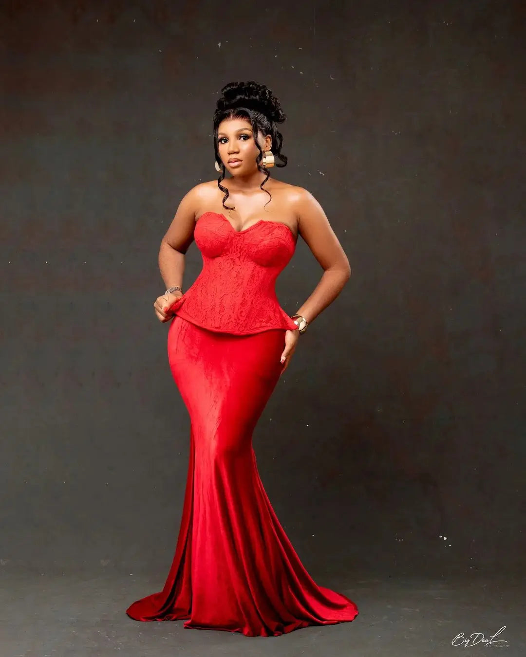 Elegant Red Velvet Mermaid Evening Dresses with Wraps Plus Size African Wedding Guest Gown Shawls Elegance Aso Ebi Party Dress